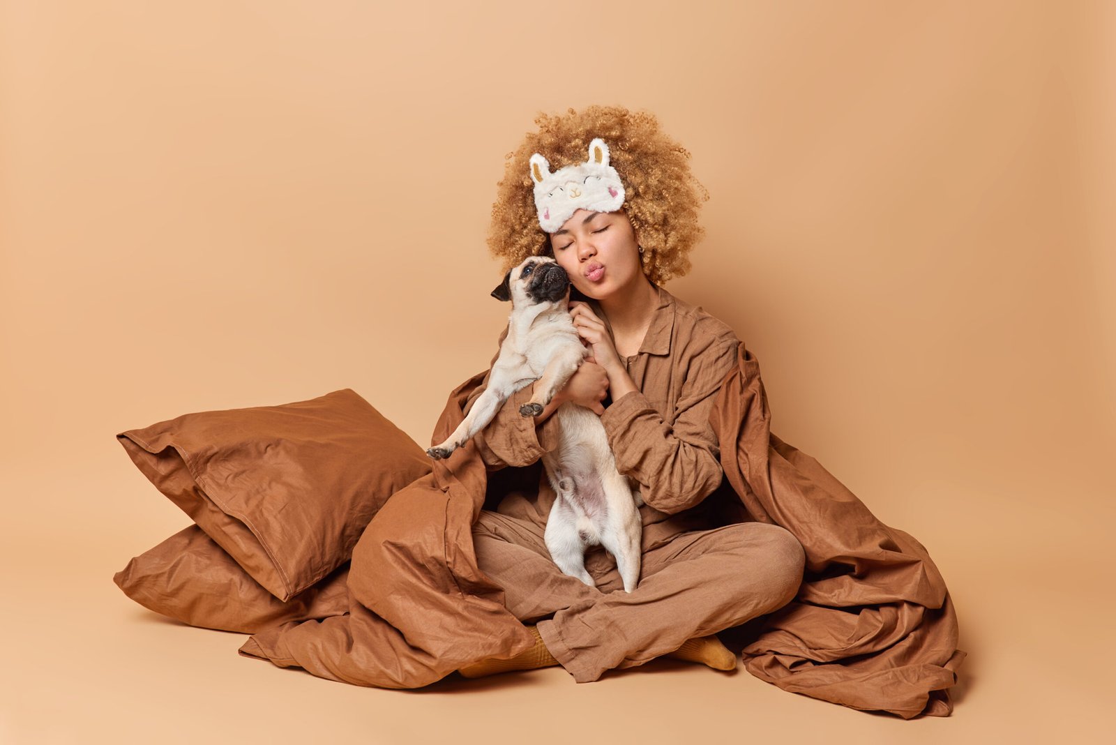 🐾 8 Must-Have Cozy Dog Products to Keep Your Pup Snuggly All Year Round